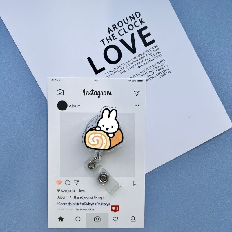 Kawaii Miffy Retractable ID Ba - огляд і ціна Kawaii Tech Accessories